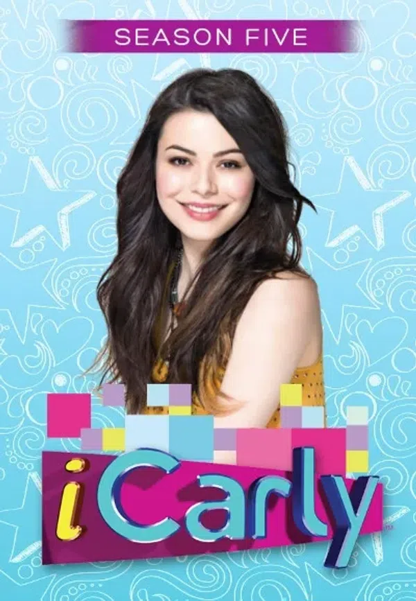 Poster phim Cô Bé Internet Carly (Phần 5) trên SubNhanh