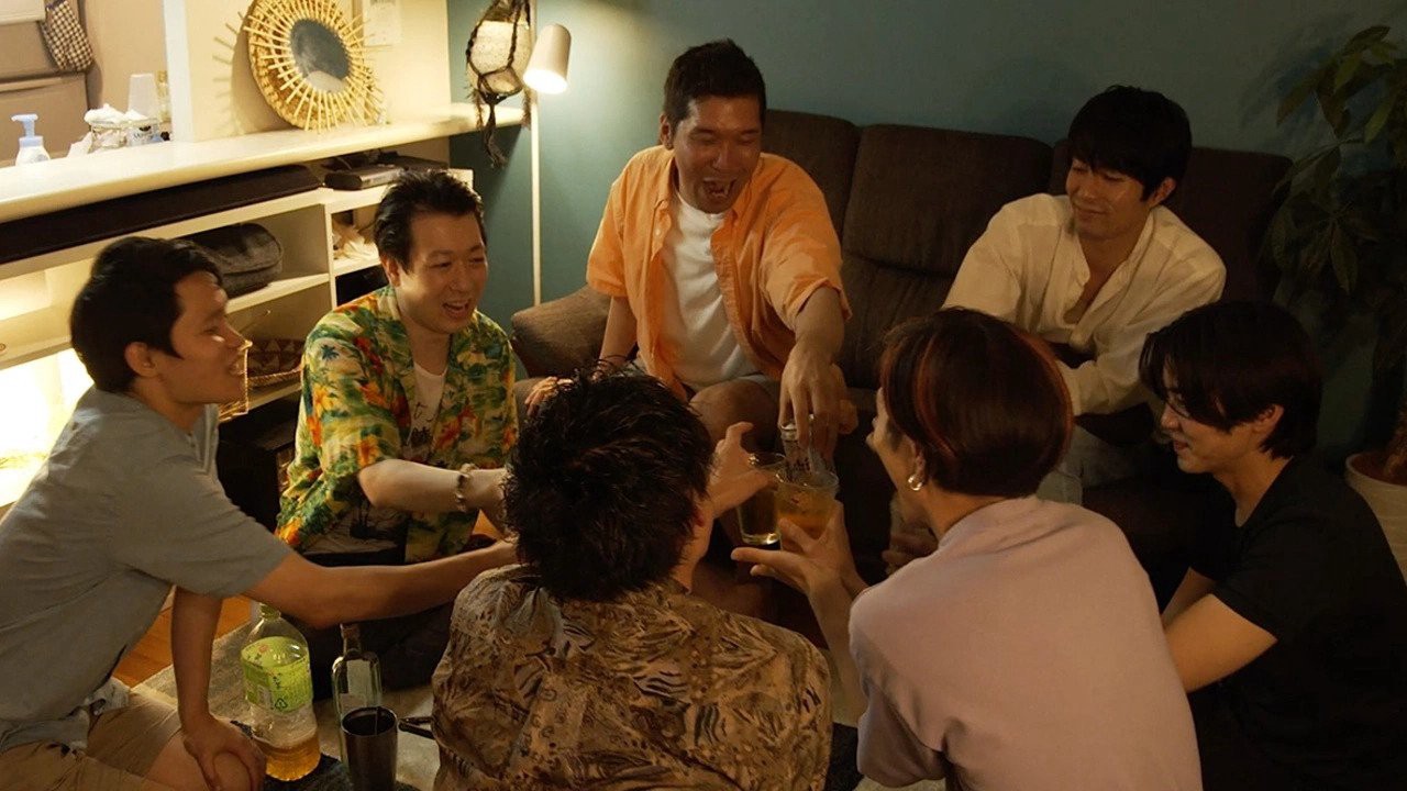 Bữa tiệc tại nhà của chúng tôi - Our House Party