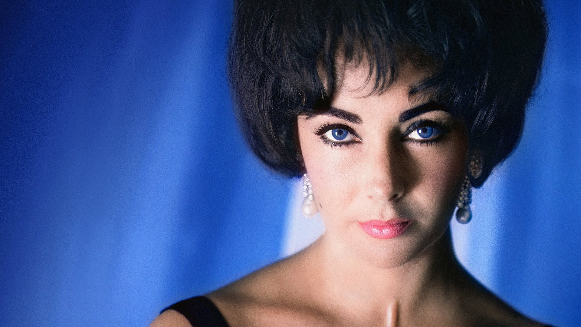 Elizabeth Taylor: Những Cuốn Băng Thất Lạc - Elizabeth Taylor: The Lost Tapes