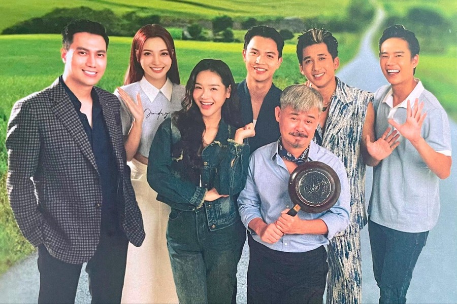 Những Nẻo Đường Gần Xa - Những Nẻo Đường Gần Xa