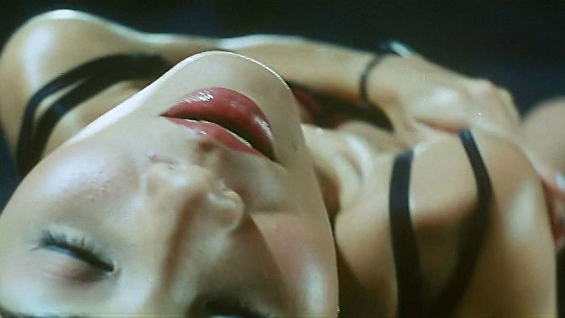 Rắn Độc - Naked Poison